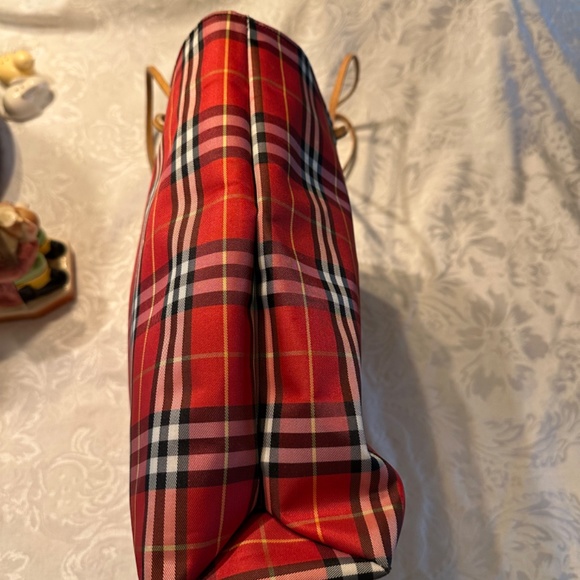 Burberry Red Nova Check Market Tote - Picture 11 of 13